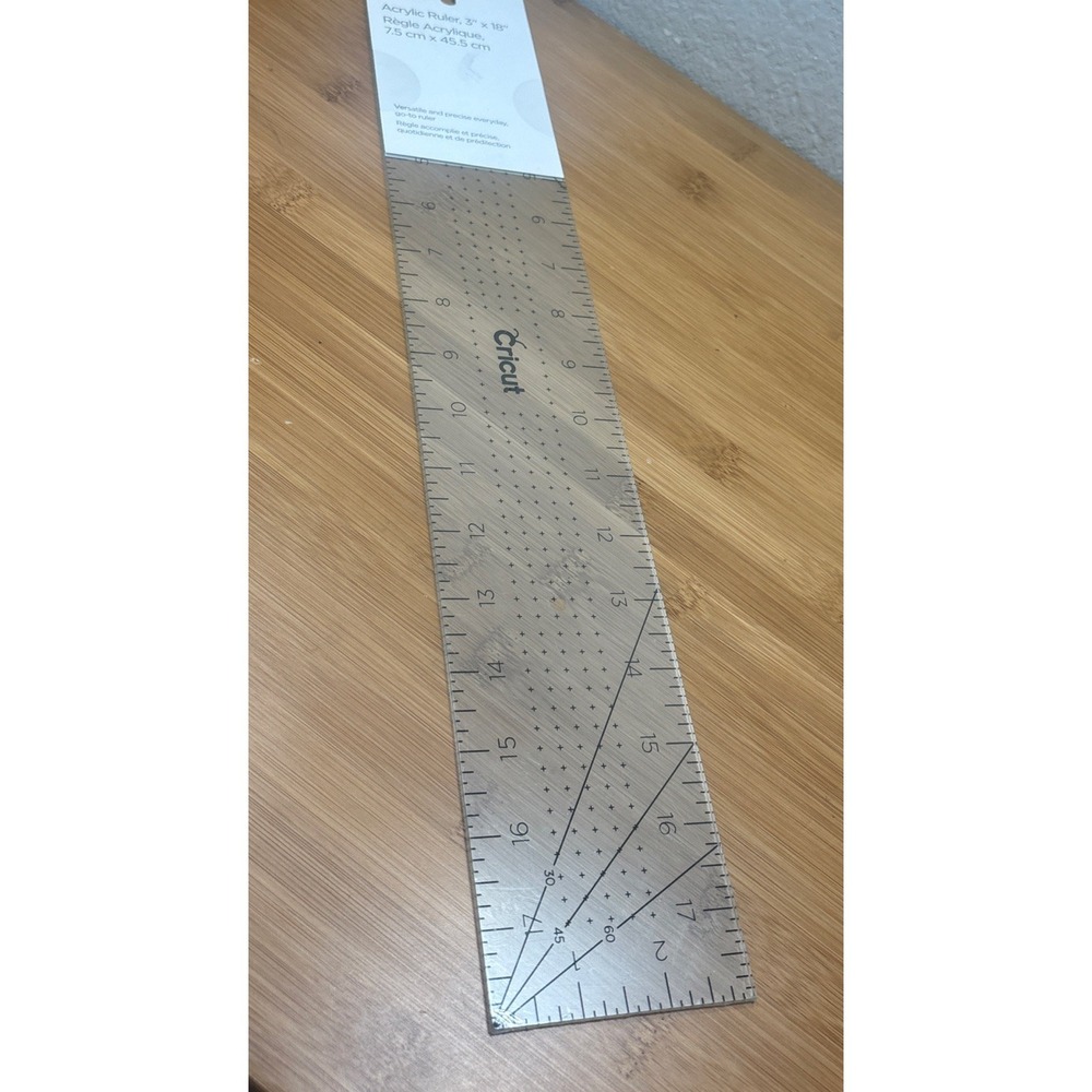 Brand New Cricut Acrylic Ruler 3"×18"